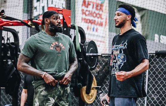 最赚钱的女运动员,也上不了这份收入榜单.